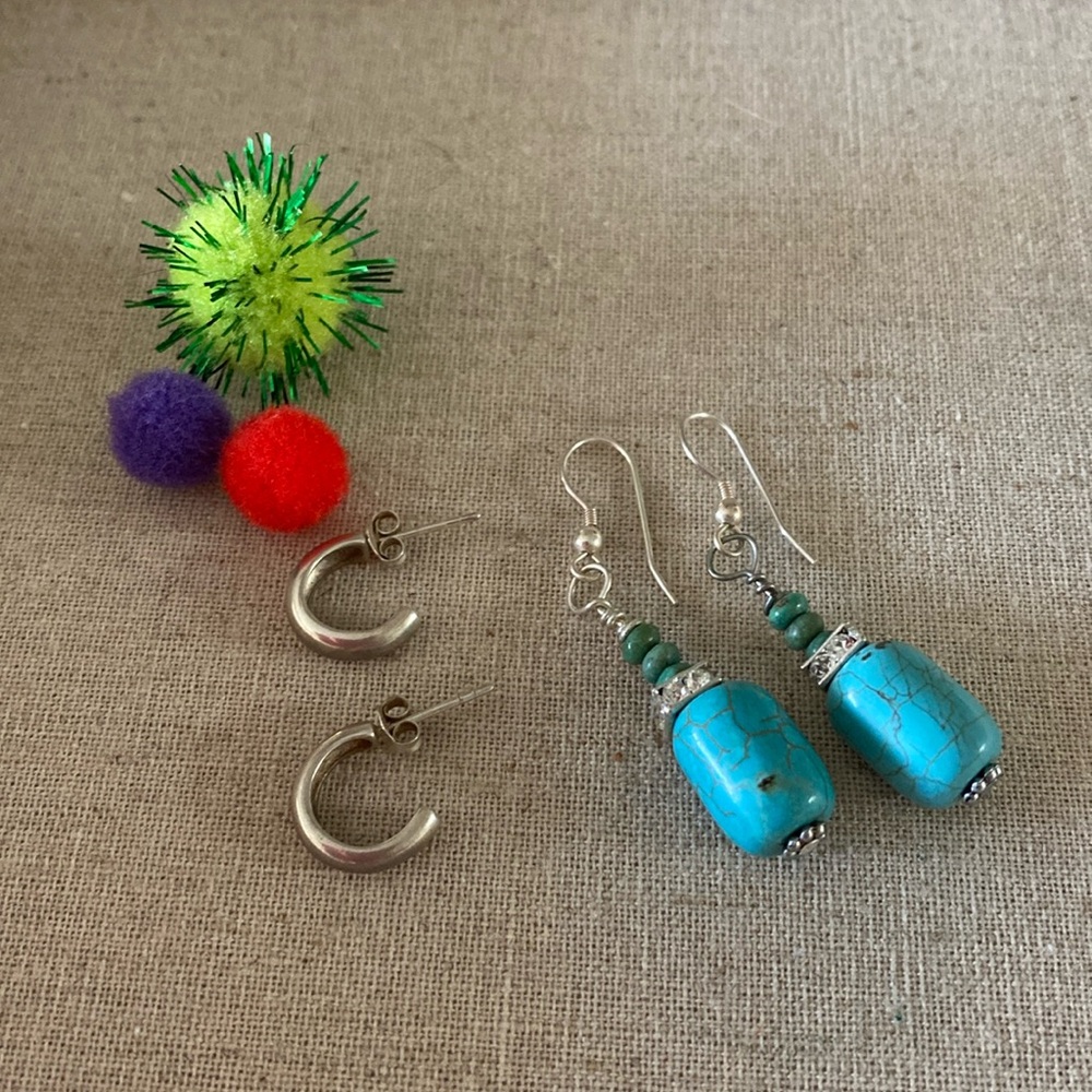 Earring Party! 2 pair, 1 small price!